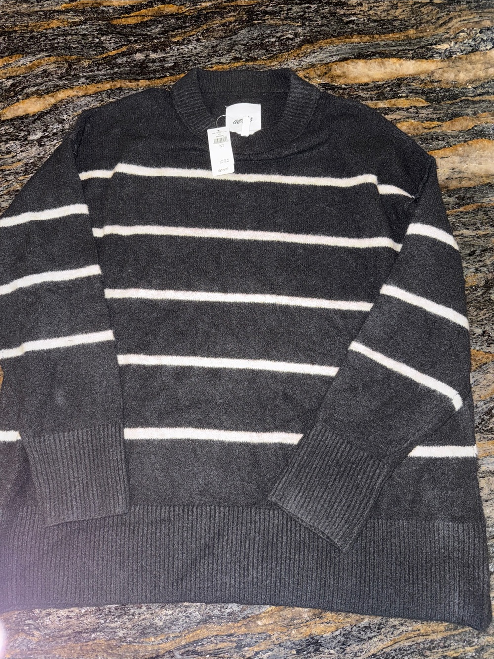 aerie Men's Charcoal Gray Crewneck Sweater with Cream Stripes